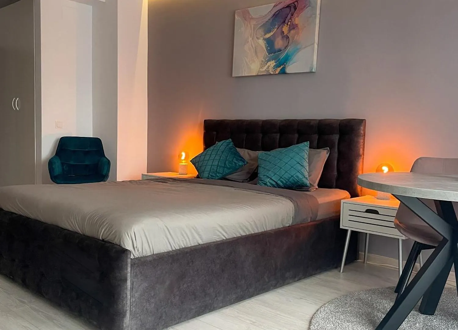 One Fancy Studio Bukarest